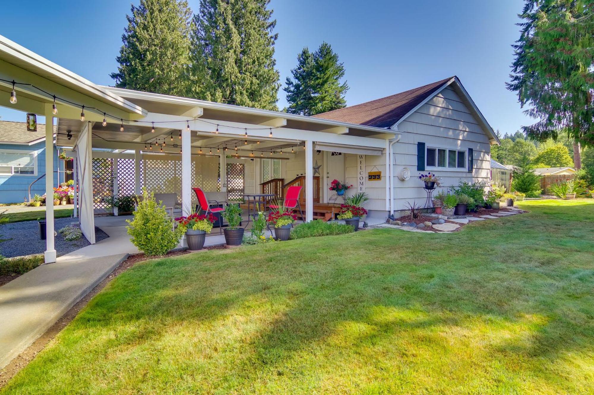 Charming Updated Retreat Walk To Lake Stevens! Bagian luar foto