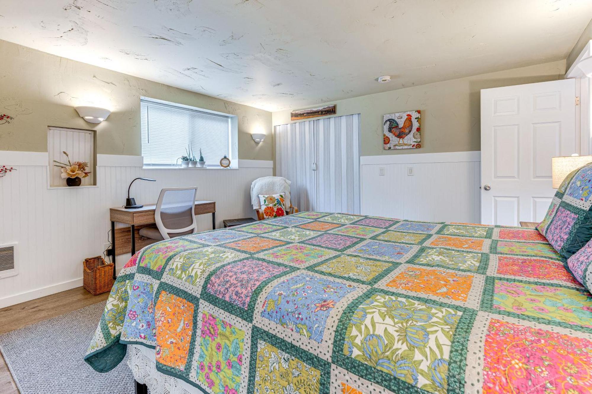 Charming Updated Retreat Walk To Lake Stevens! Bagian luar foto